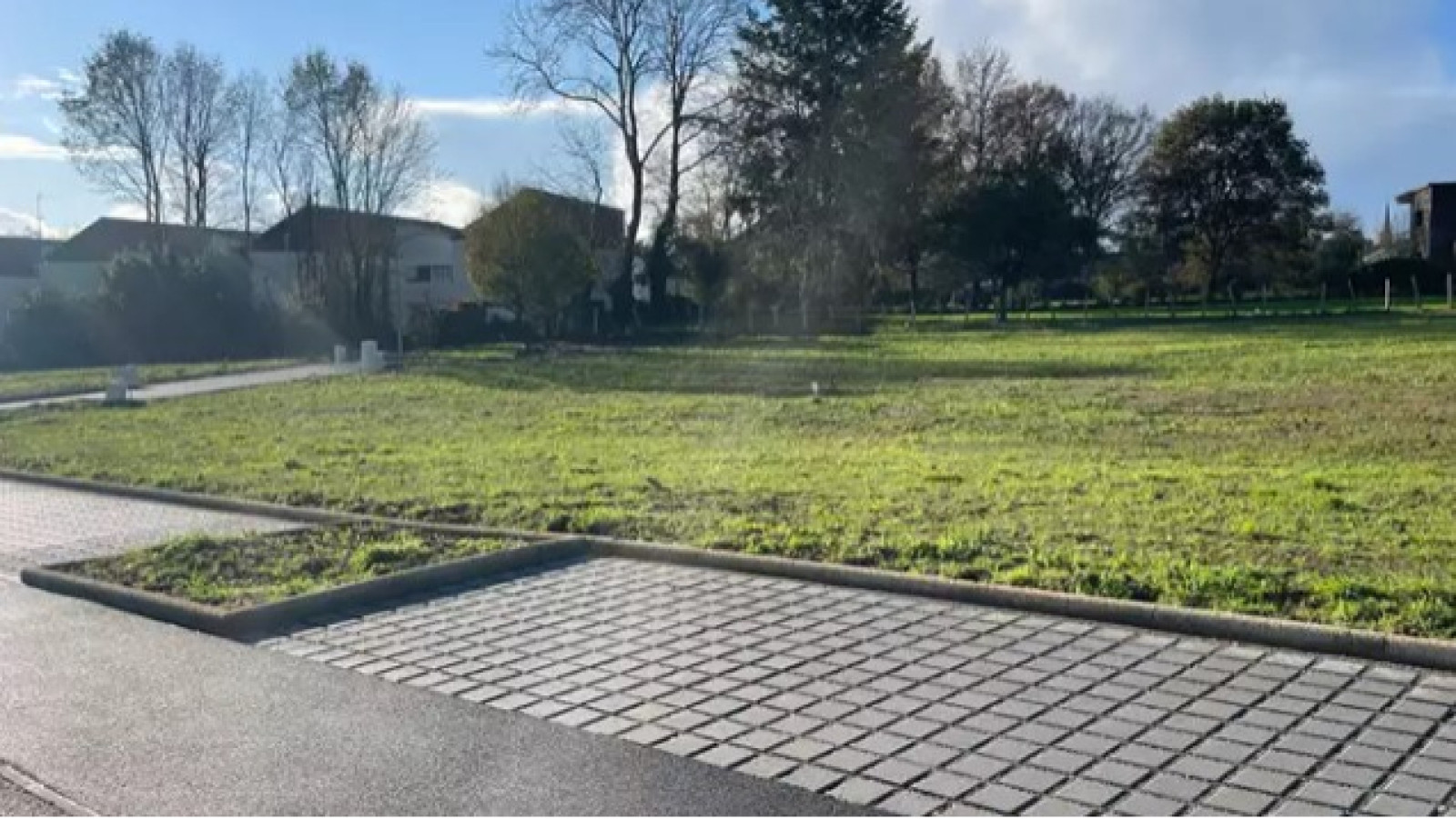 Terrain constructible de 532m2 à Malestroit