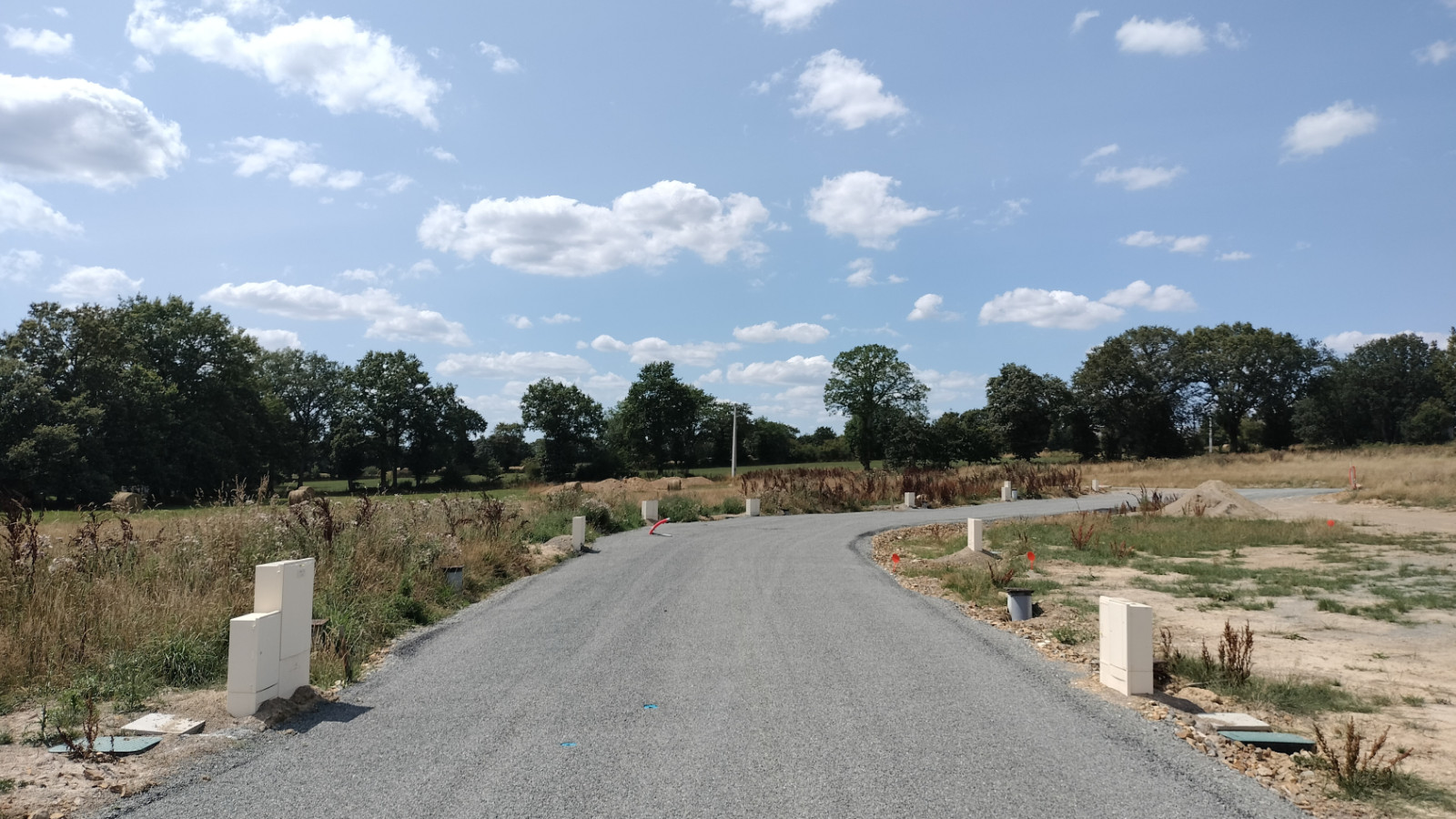Terrain constructible de 253m2 à Saint-Aubin-d'Aubigné