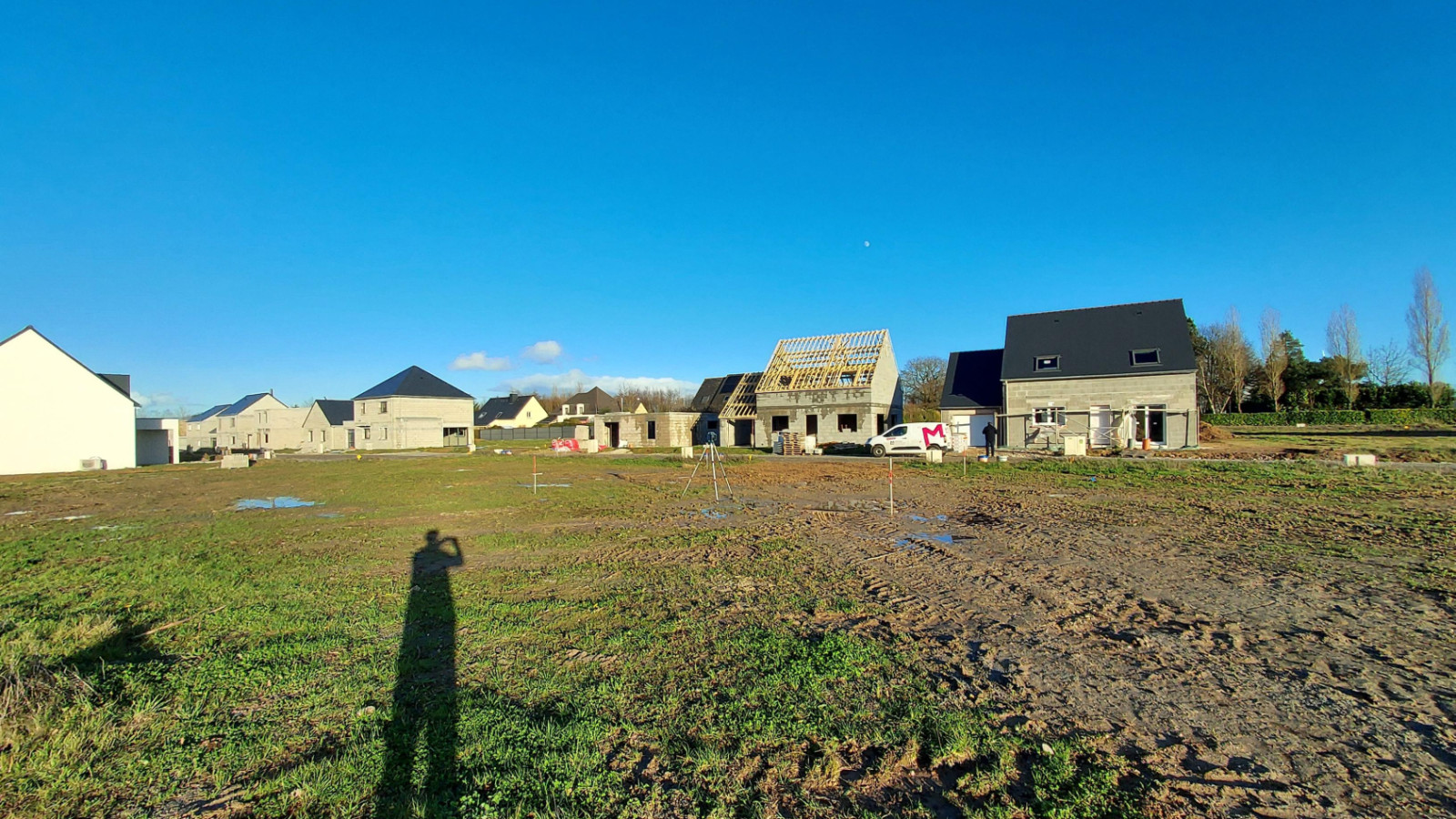 Terrain constructible de 236m2 à Crevin