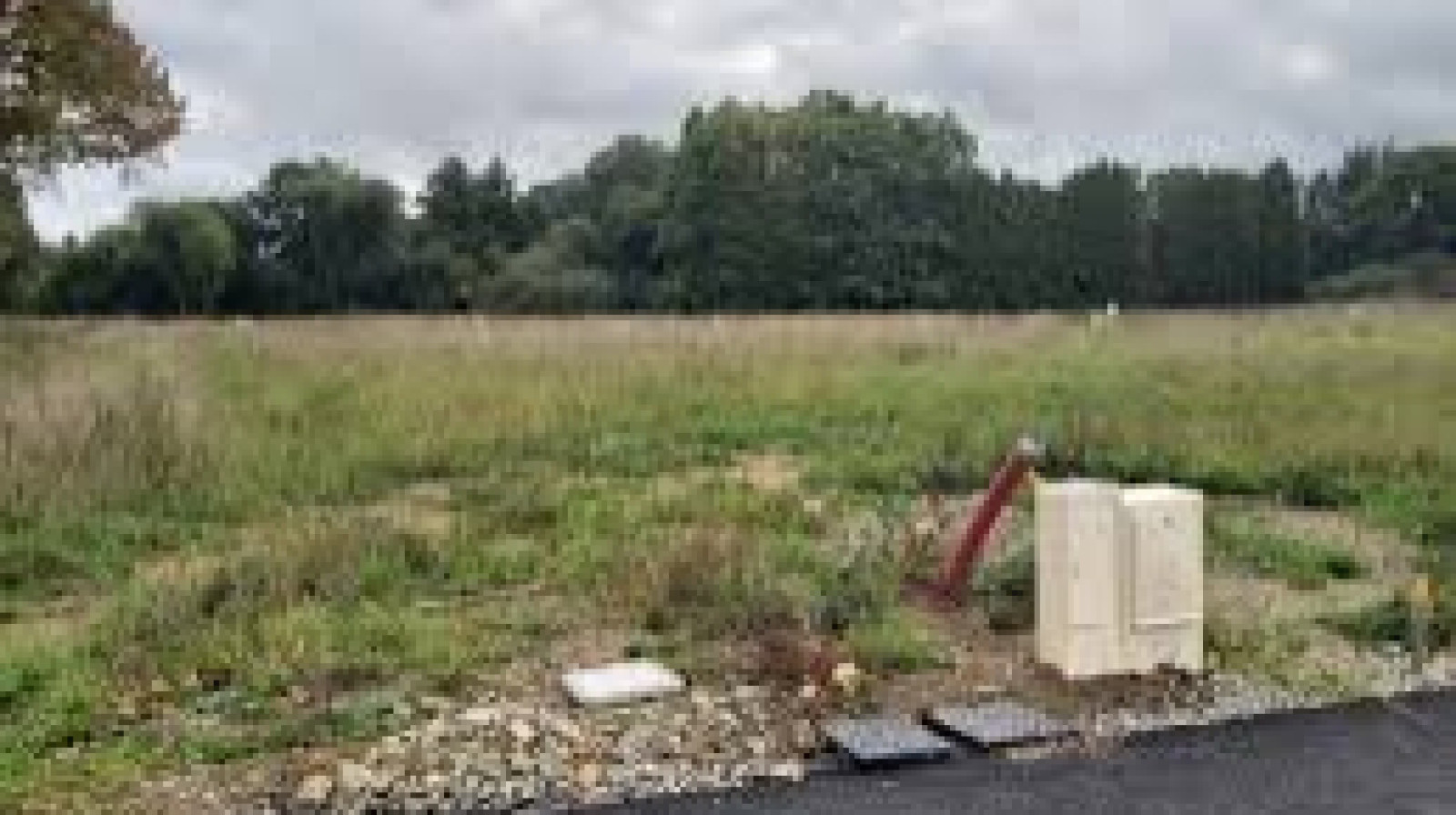 Terrain constructible de 324m2 à Ploeren