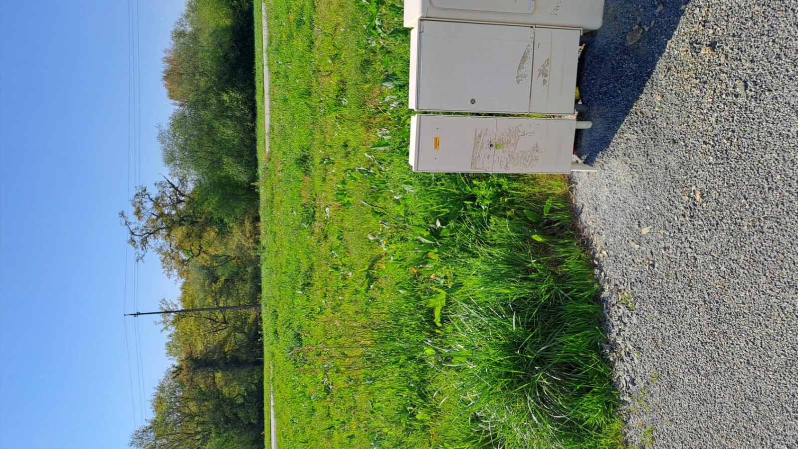 Terrain constructible de 348m2 à Bourg-des-Comptes