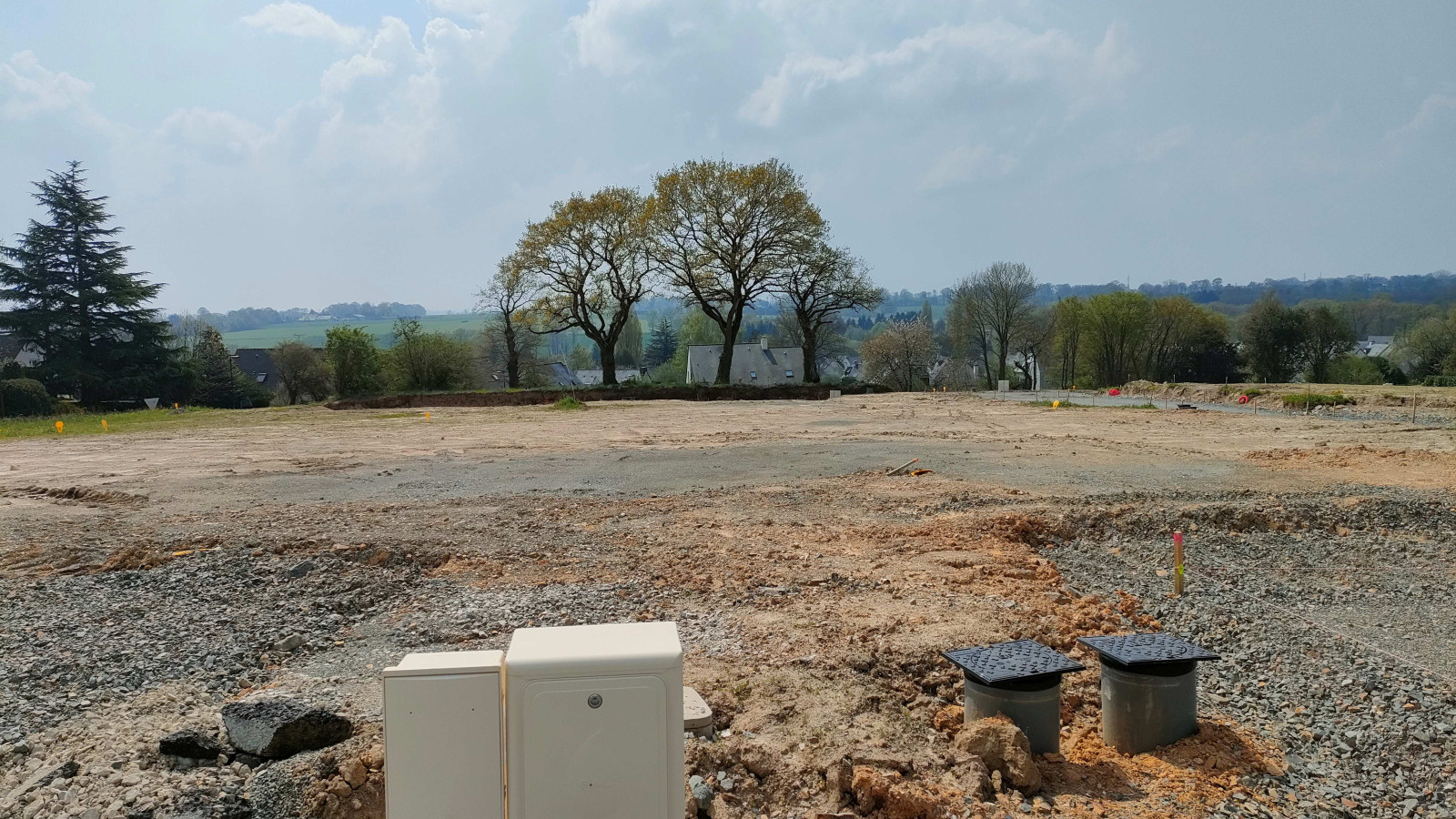 Terrain constructible de 321m2 à Andouillé-Neuville