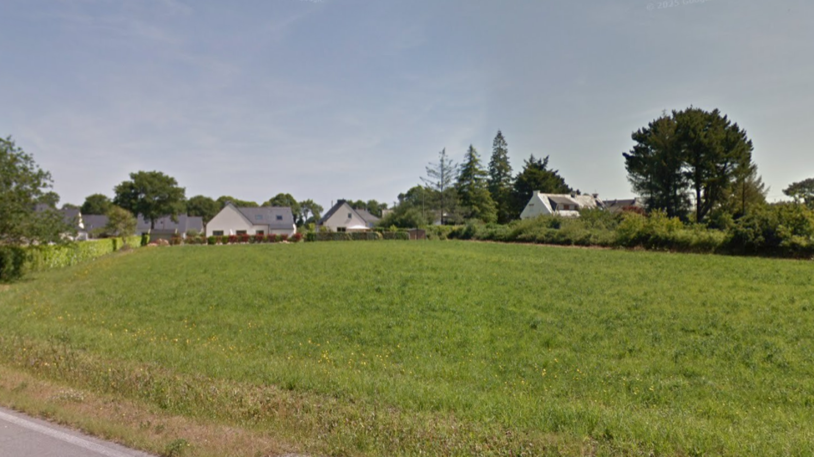 Terrain constructible de 414m2 à Merlevenez