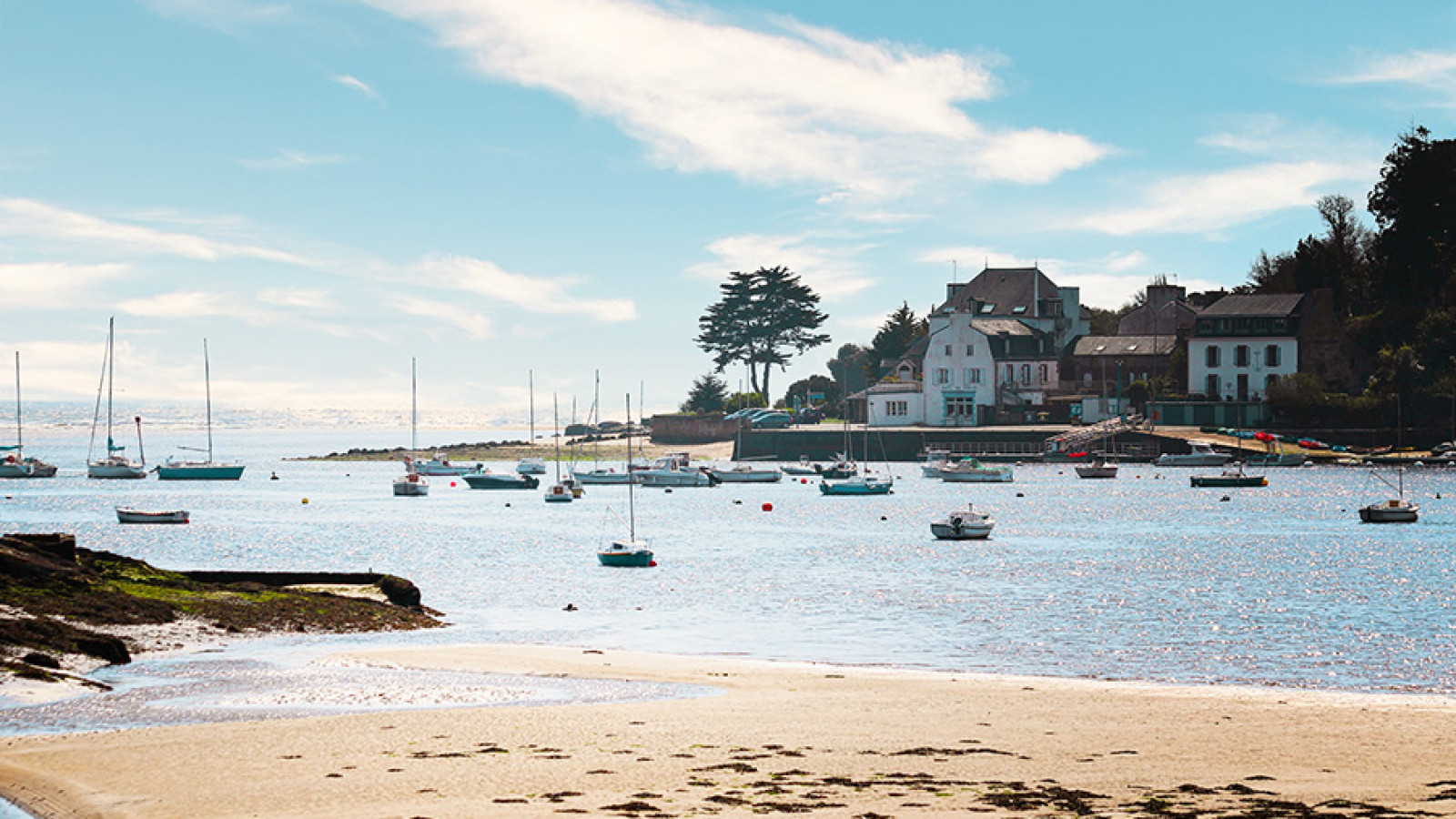 Terrain constructible de 347m2 à Guidel