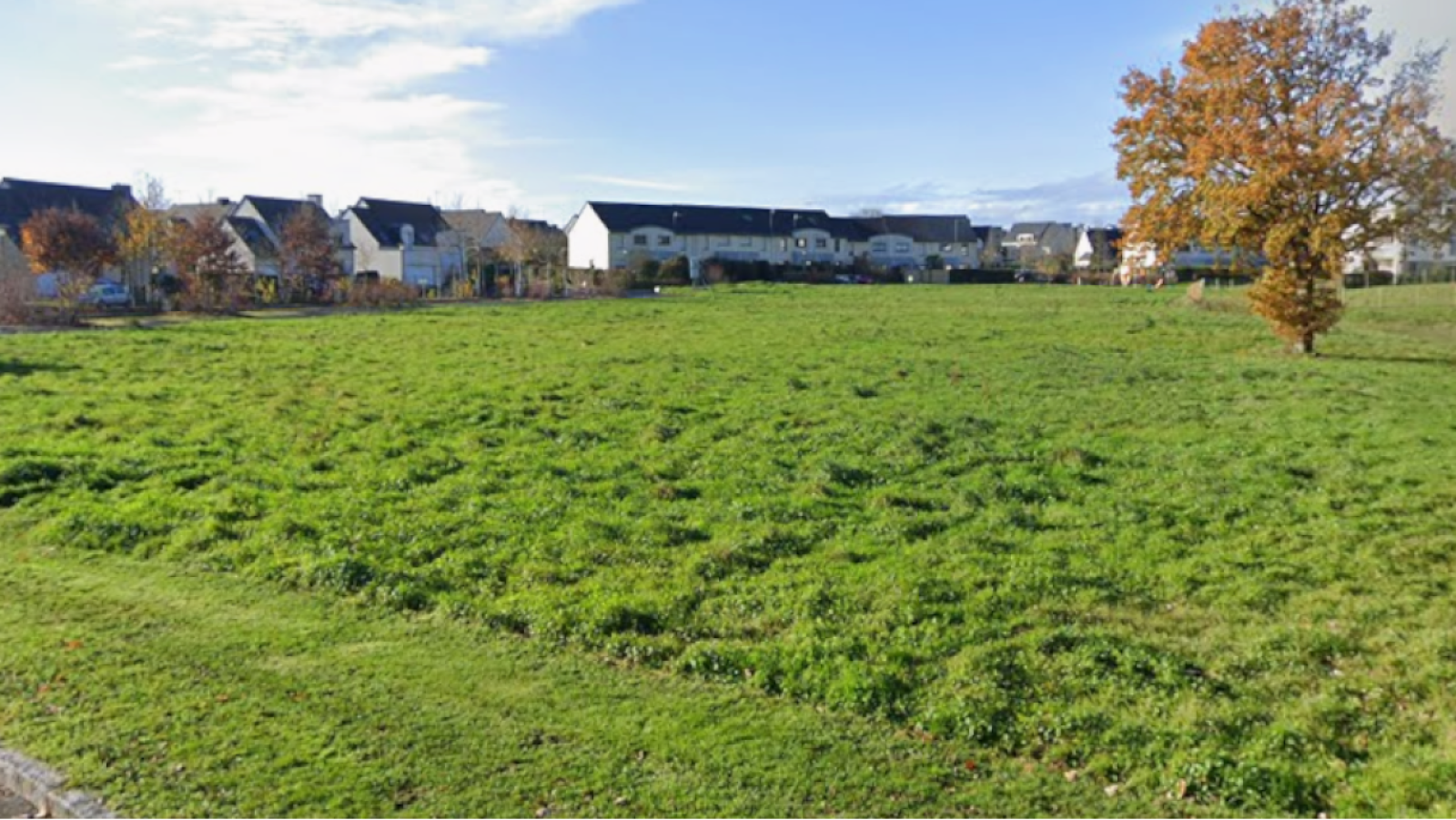 Terrain constructible de 750m2 à Châteaugiron