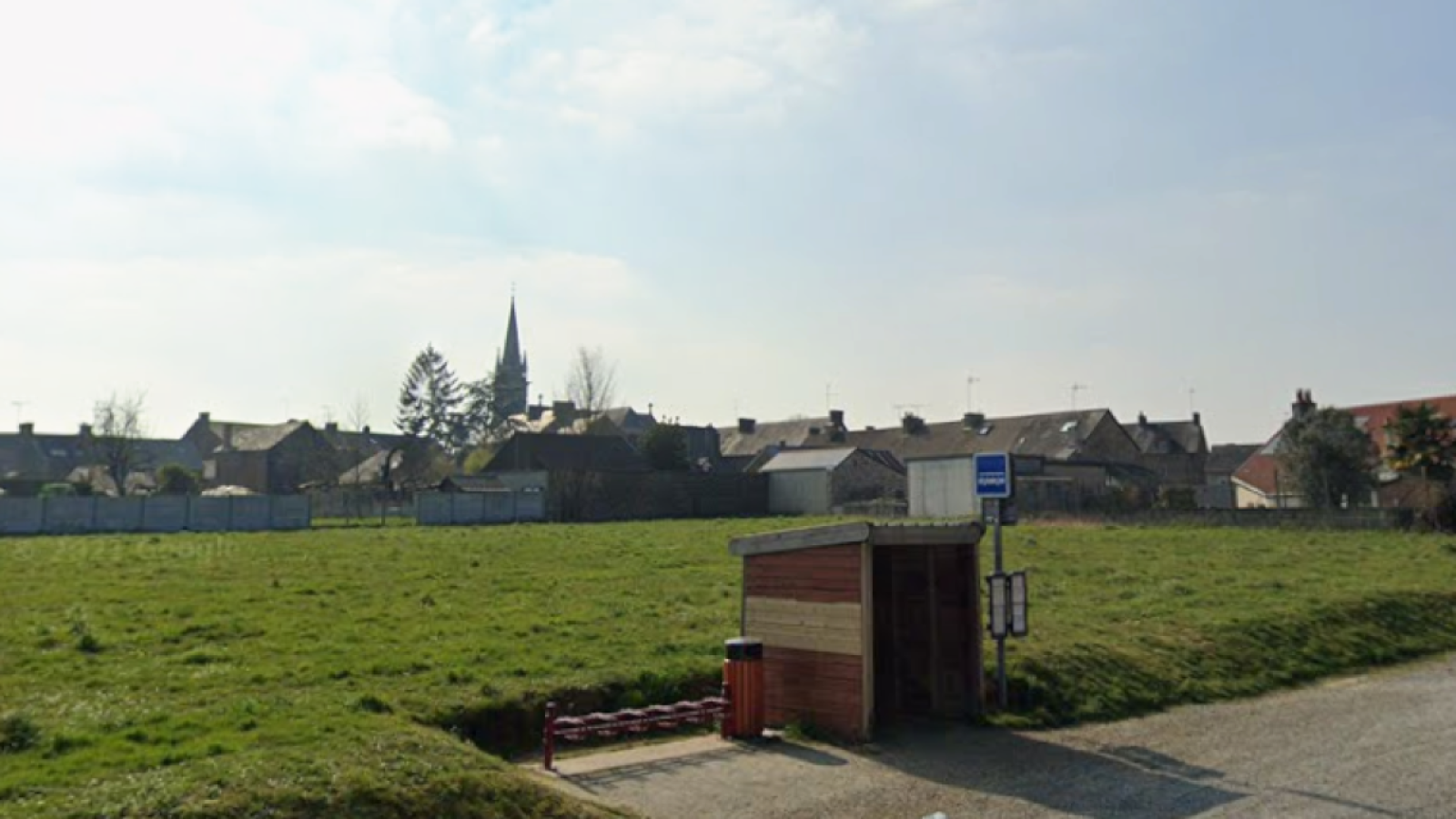 Terrain constructible de 281m2 à Guignen