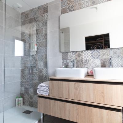 Entretenir les joints de sa salle de bains