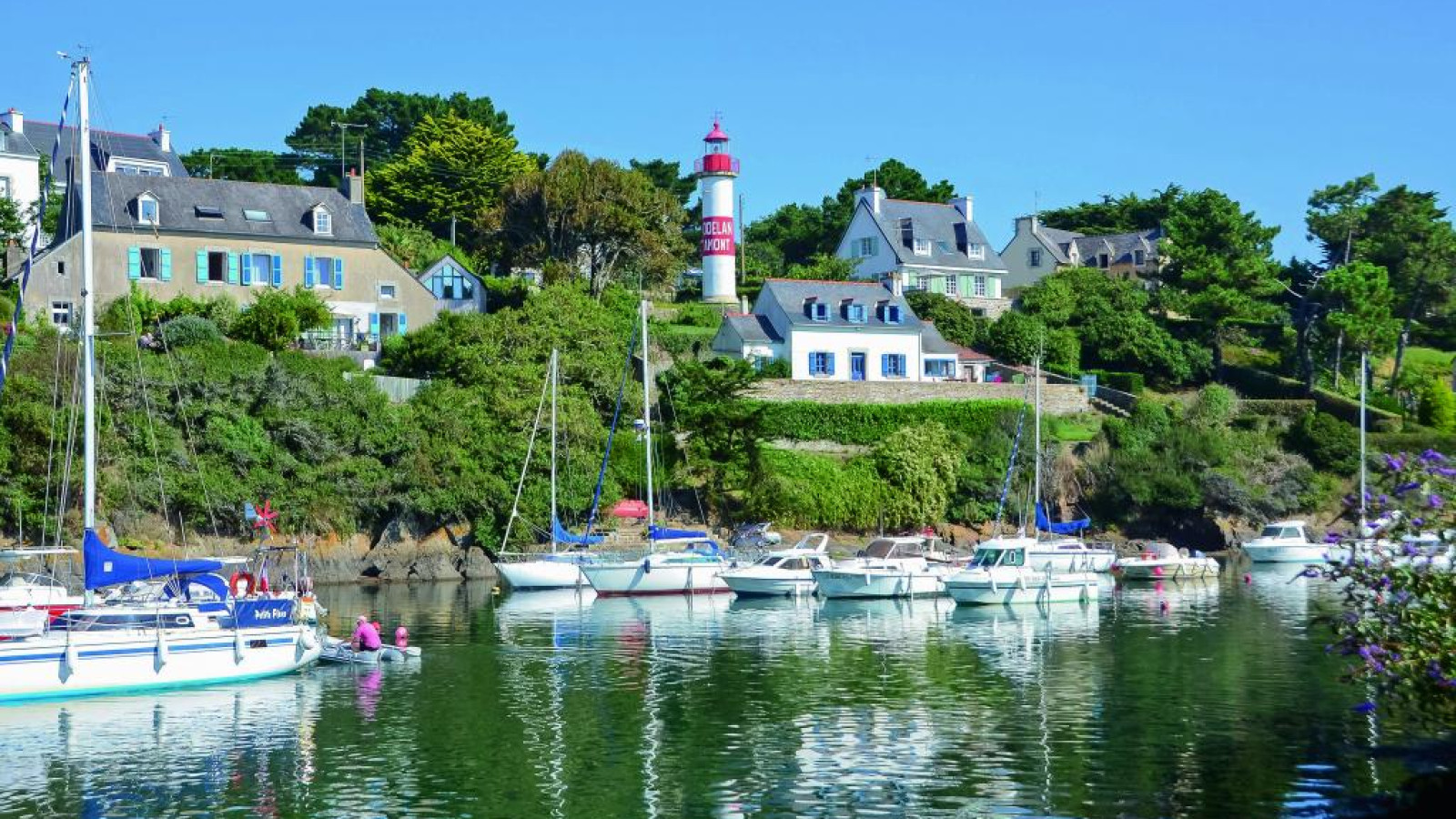 Terrain constructible de 482m2 à Clohars-Carnoët