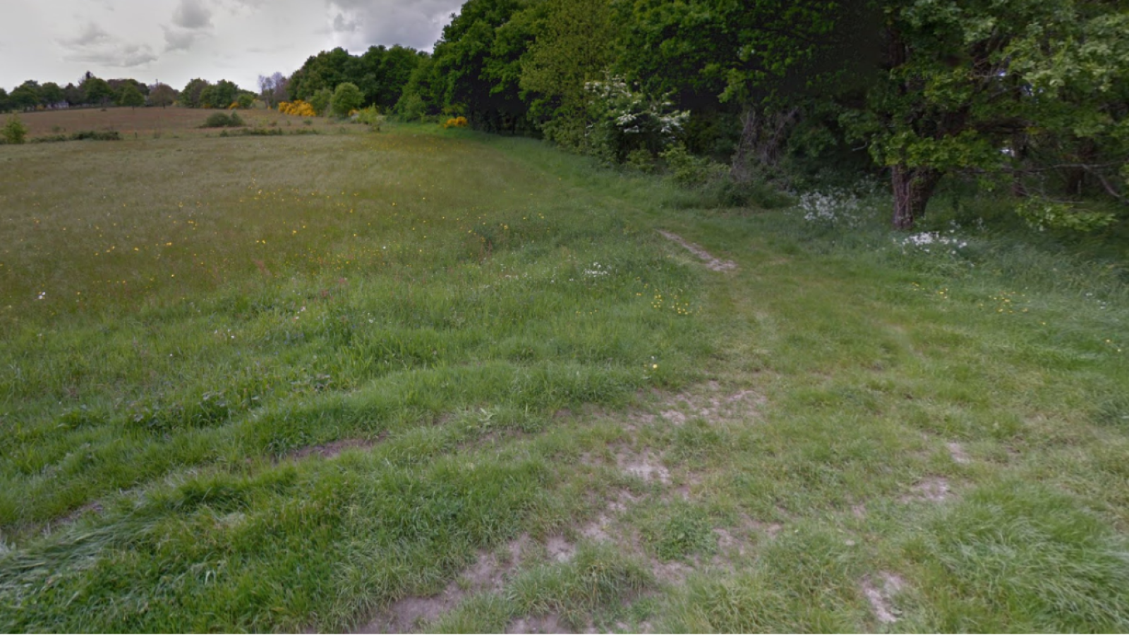 Terrain constructible de 450m2 à Orvault