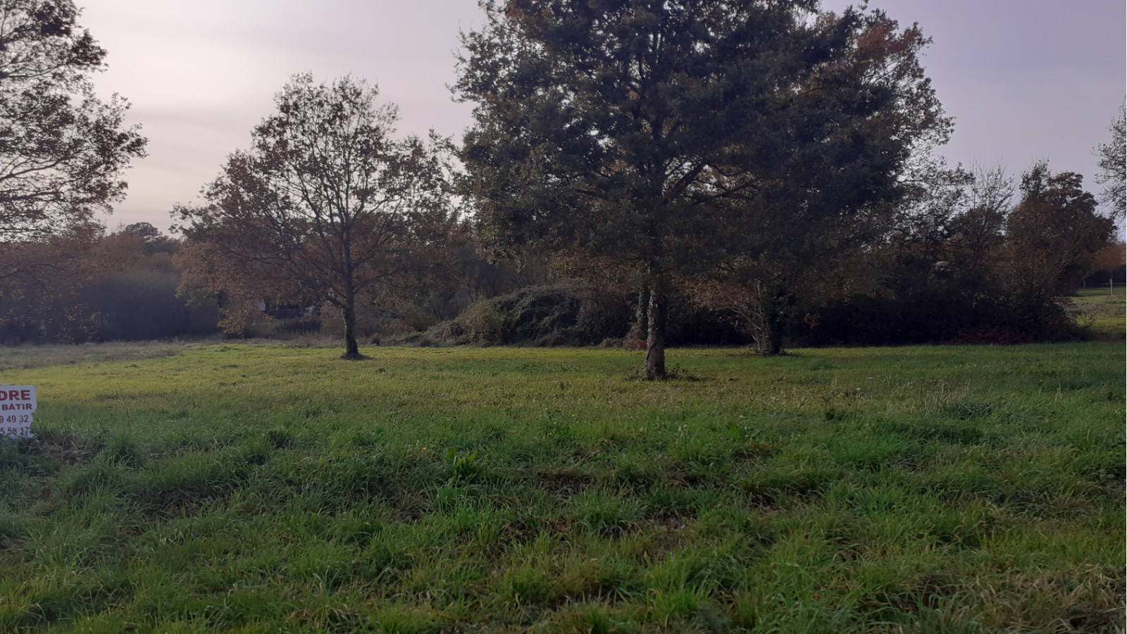 Terrain constructible de 2500m2 à Sévérac