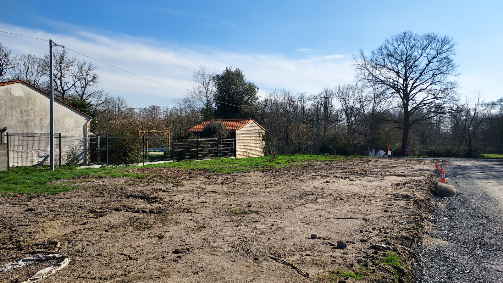 Terrain constructible de 1045m2 à Corcoué-sur-Logne