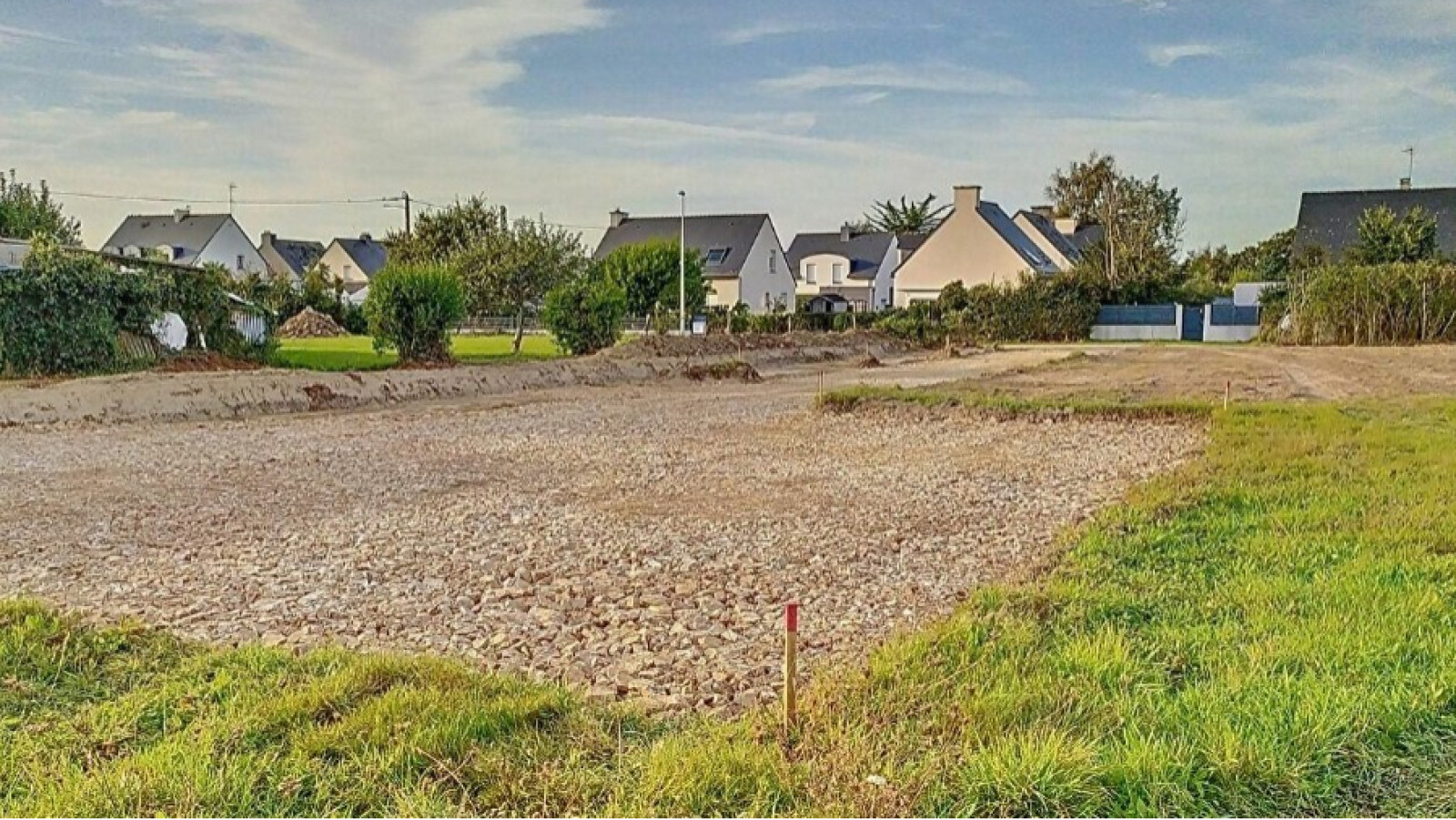 Terrain constructible de 437m2 à Moëlan-sur-Mer