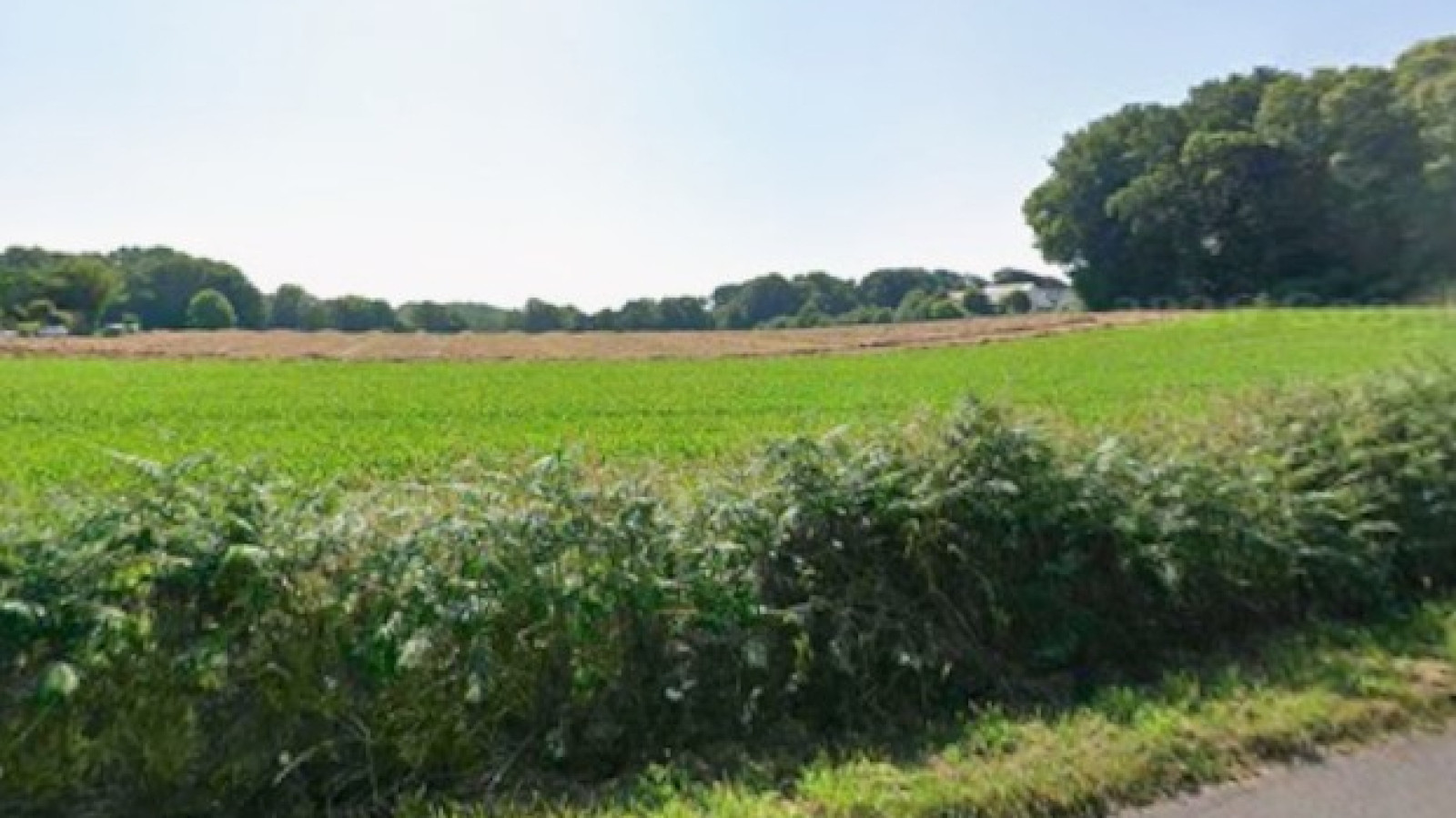 Terrain constructible de 361m2 à Guidel