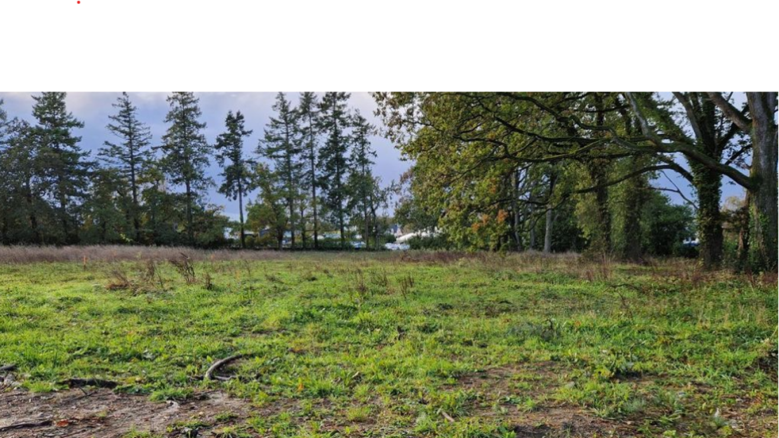 Terrain constructible de 350m2 à Cléguer