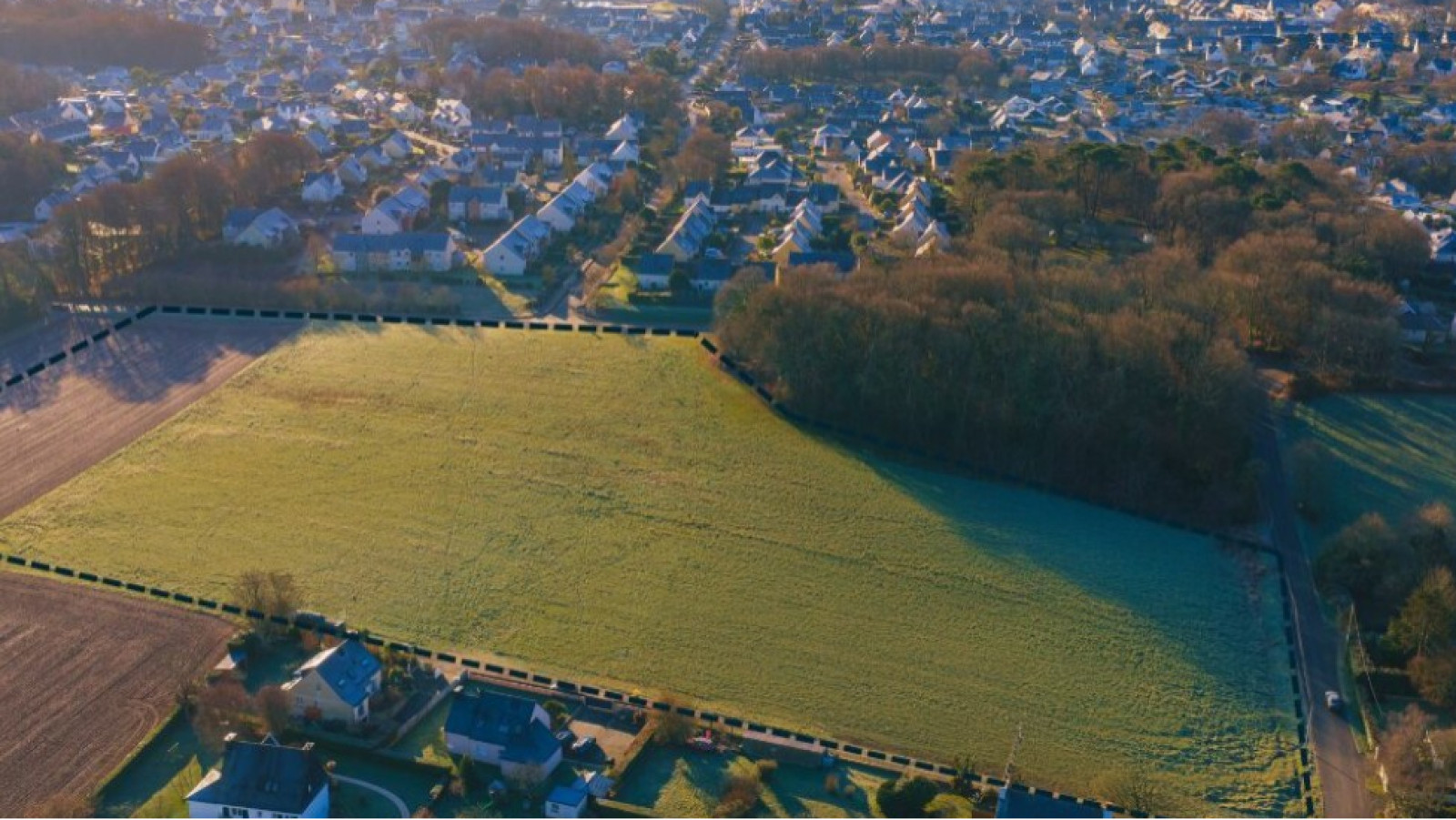 Terrain constructible de 415m2 à Guidel