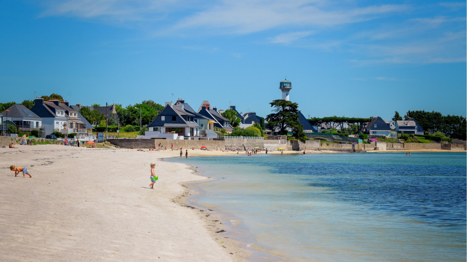 Terrain constructible de 301m2 à Riantec