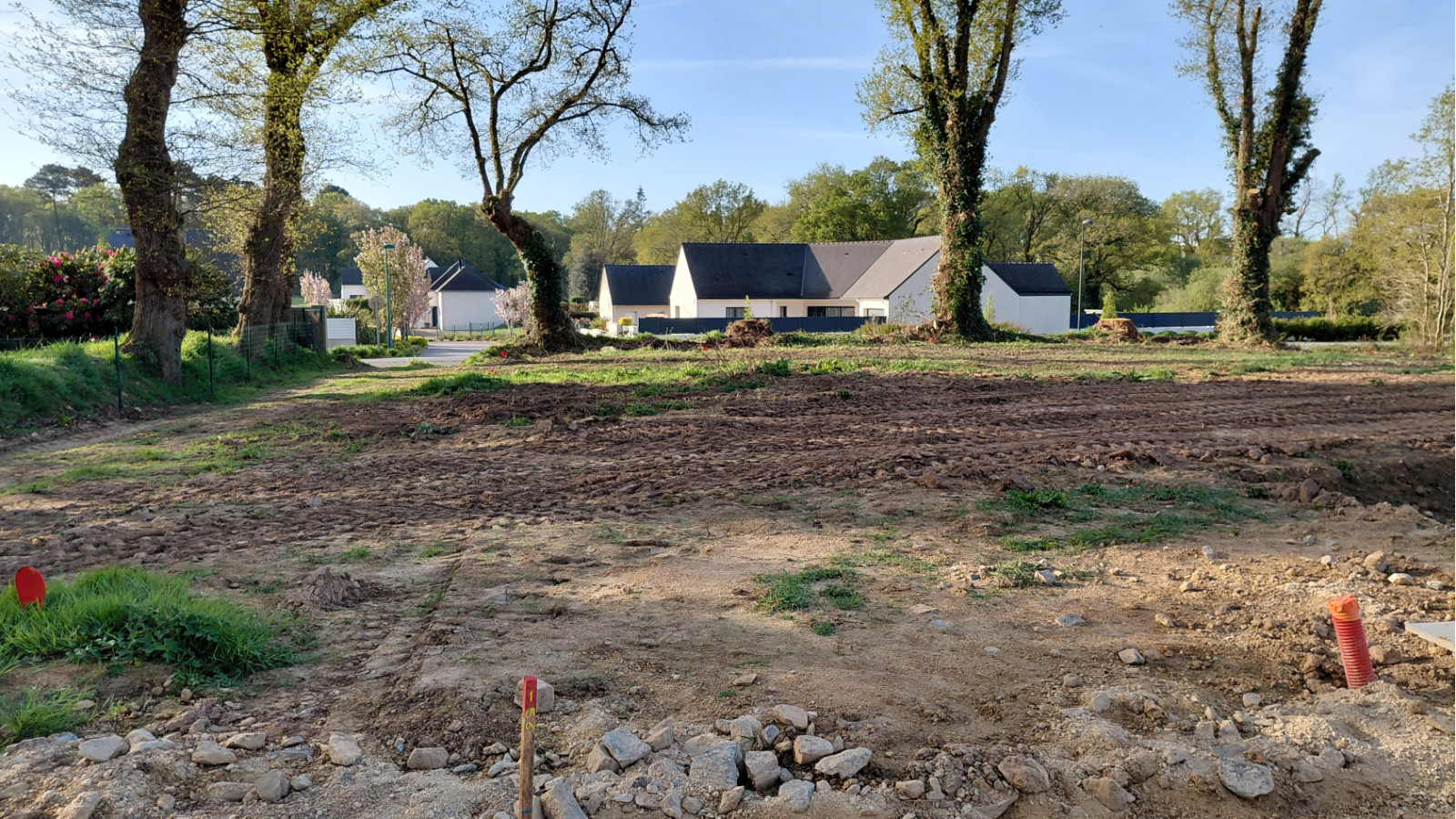 Terrain constructible de 316m2 à Plouay