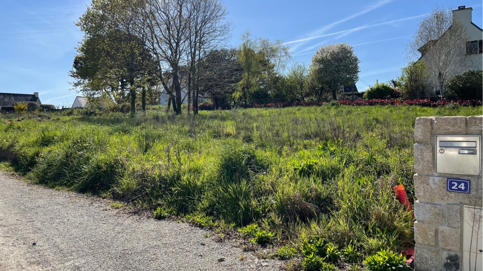 Terrain constructible de 471m2 à Belz