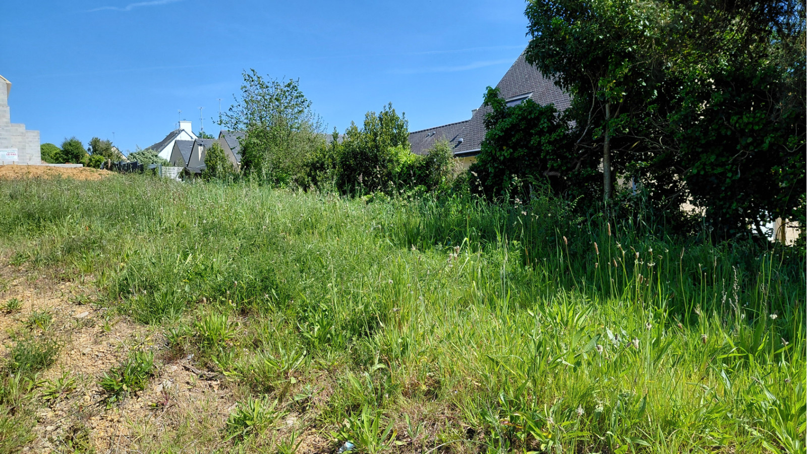 Terrain constructible de 442m2 à Lanester