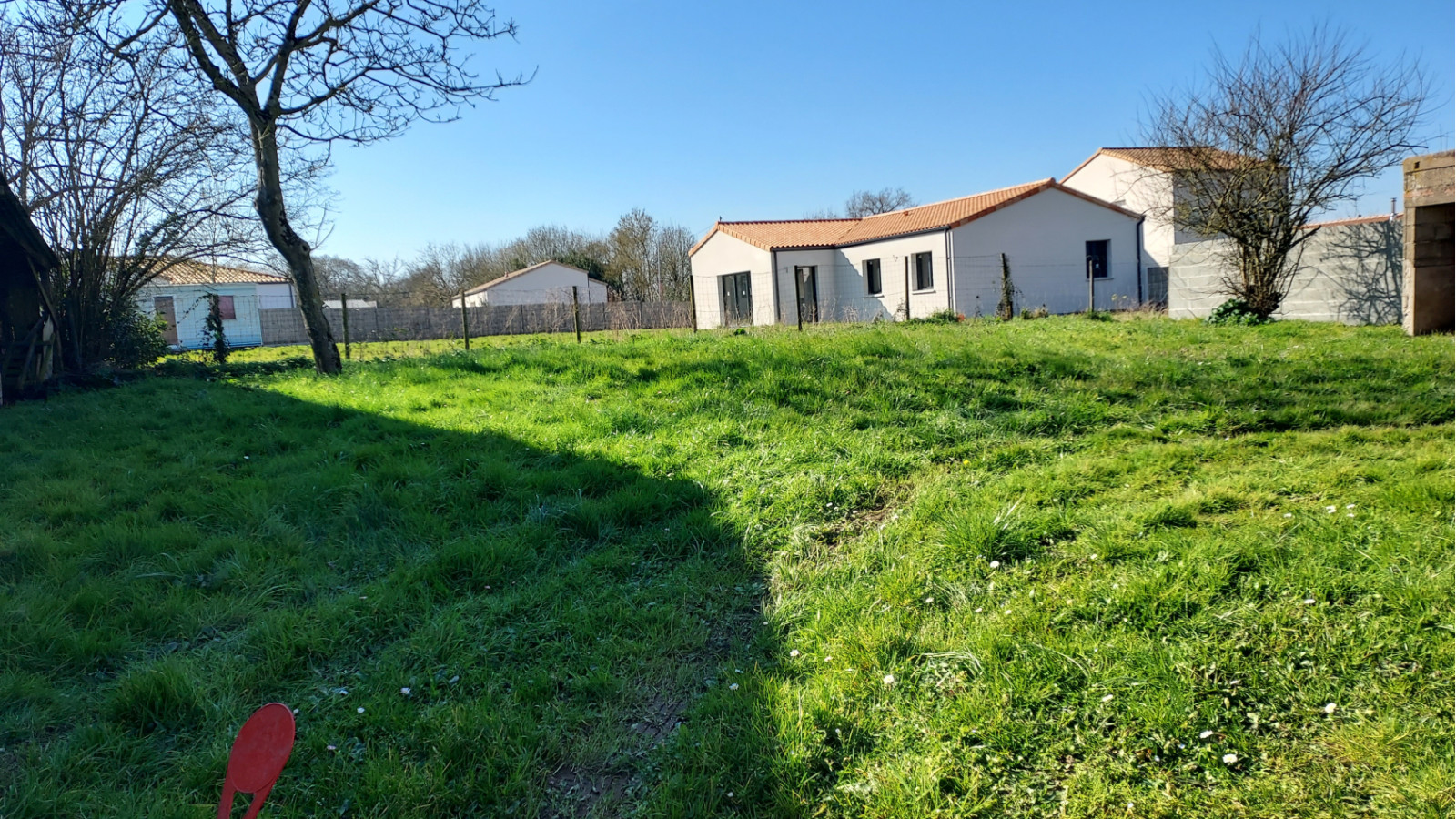 Terrain constructible de 470m2 à Saint-Philbert-de-Grand-Lieu