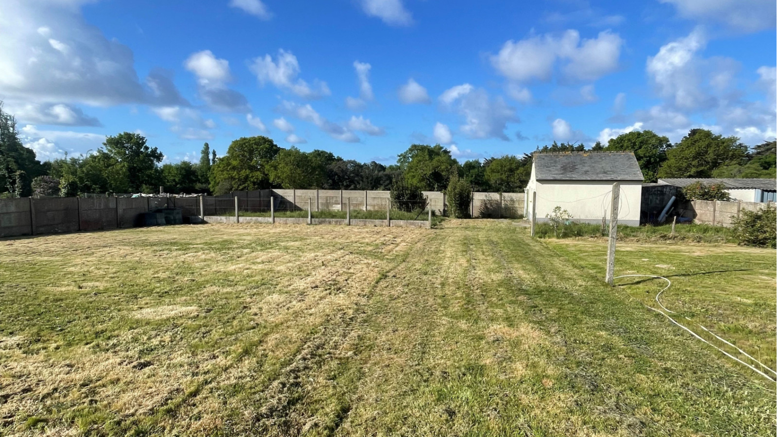 Terrain constructible de 1200m2 à La Turballe