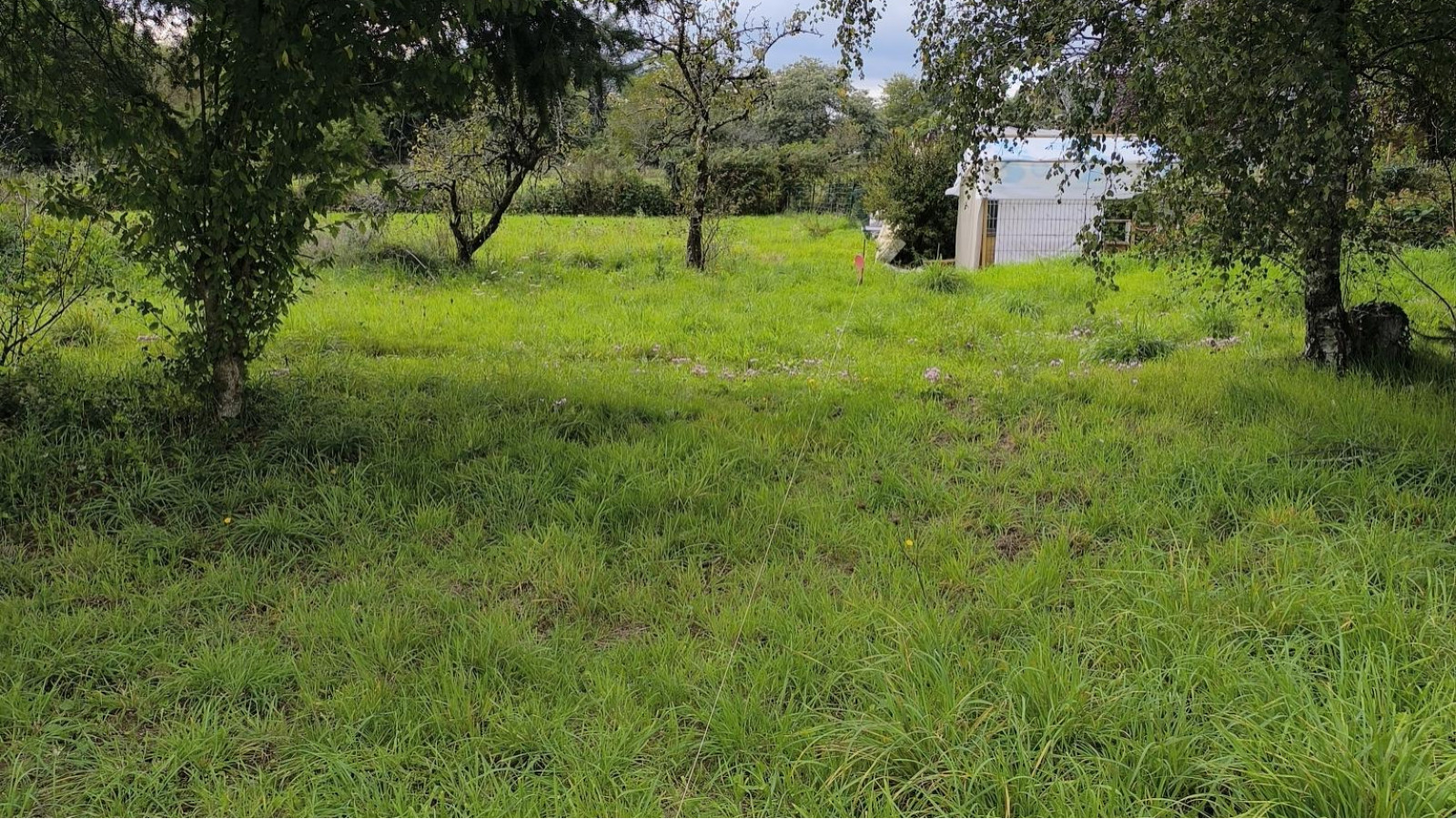Terrain constructible de 312m2 à Besné