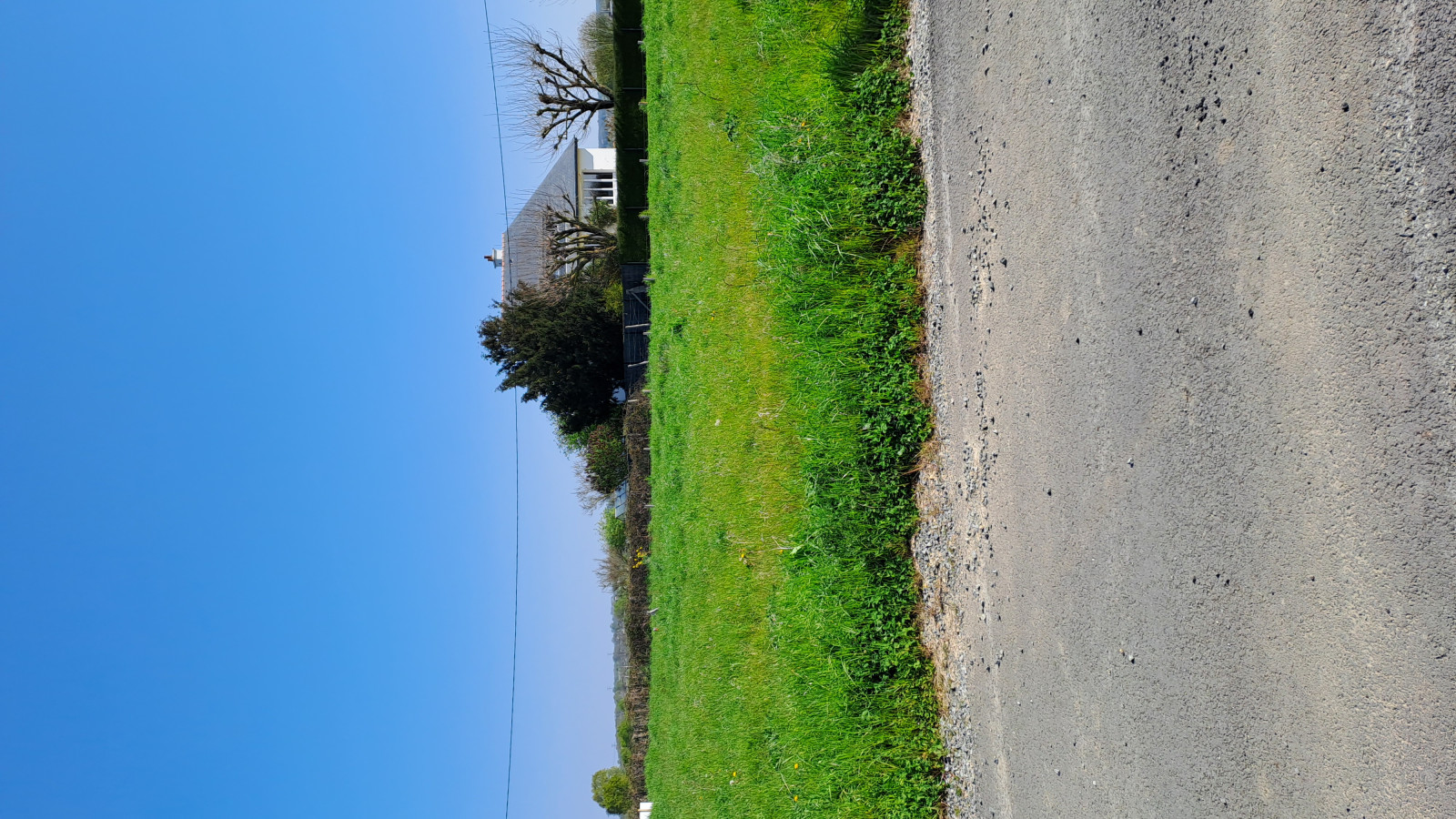 Terrain constructible de 348m2 à Pleumeleuc