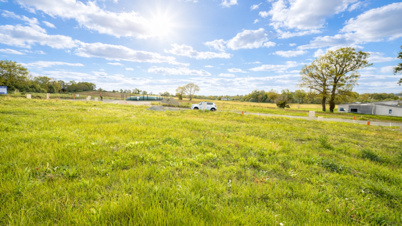 ChatGPT Image 15 avr. 2026, 12_20_58.png
