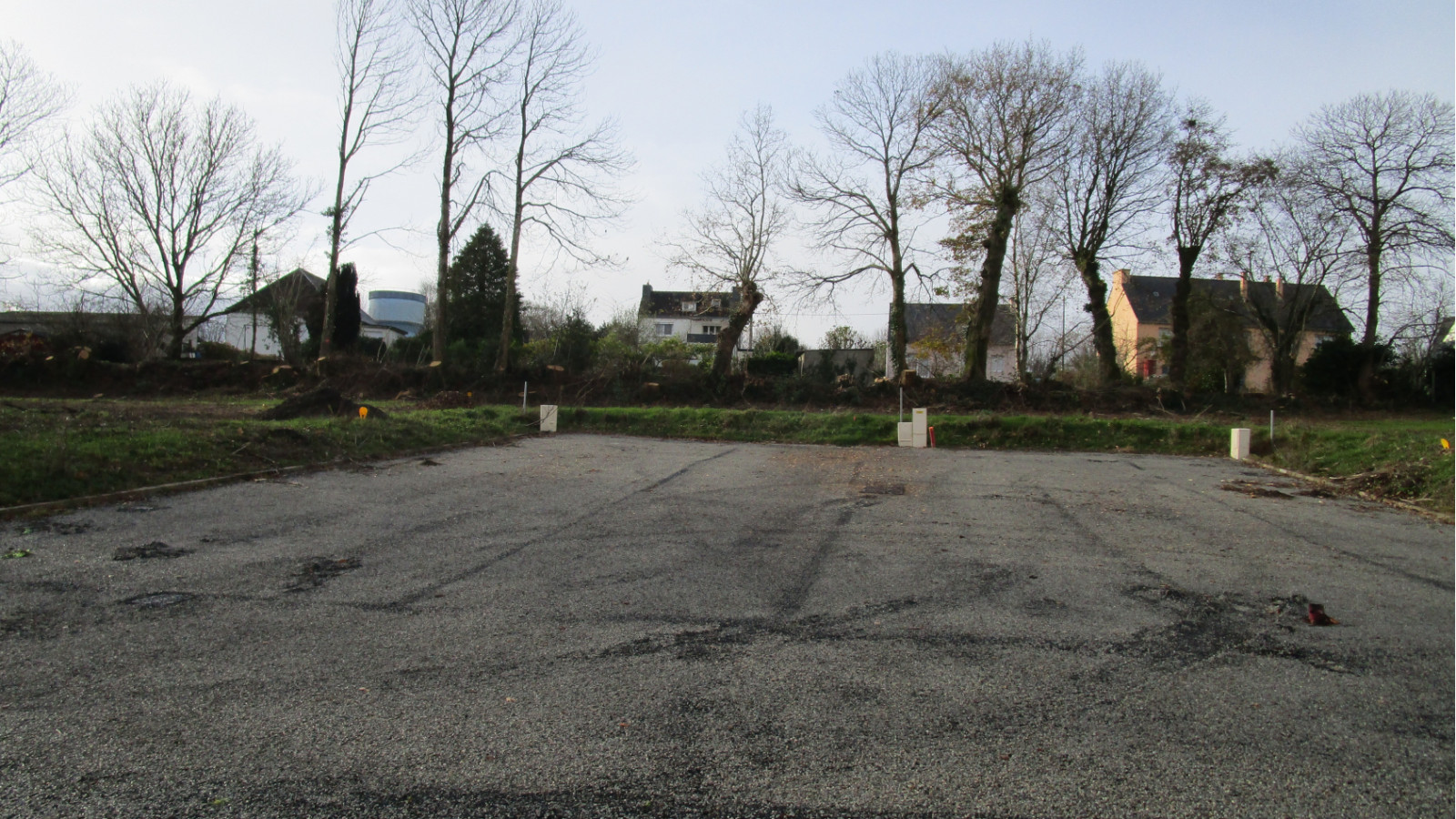 Terrain constructible de 647m2 à Lanvénégen