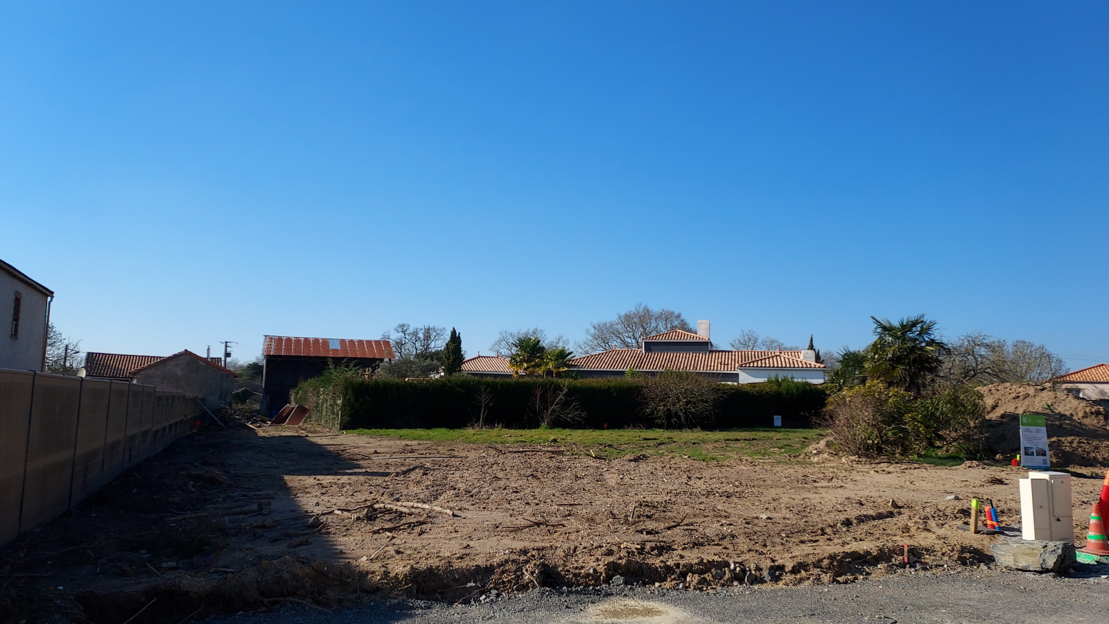 Terrain constructible de 679m2 à Corcoué-sur-Logne