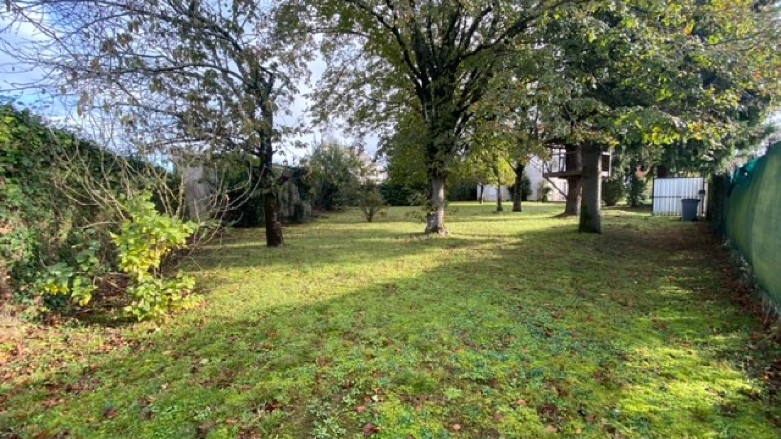 Terrain constructible de 810m2 à Guenrouet