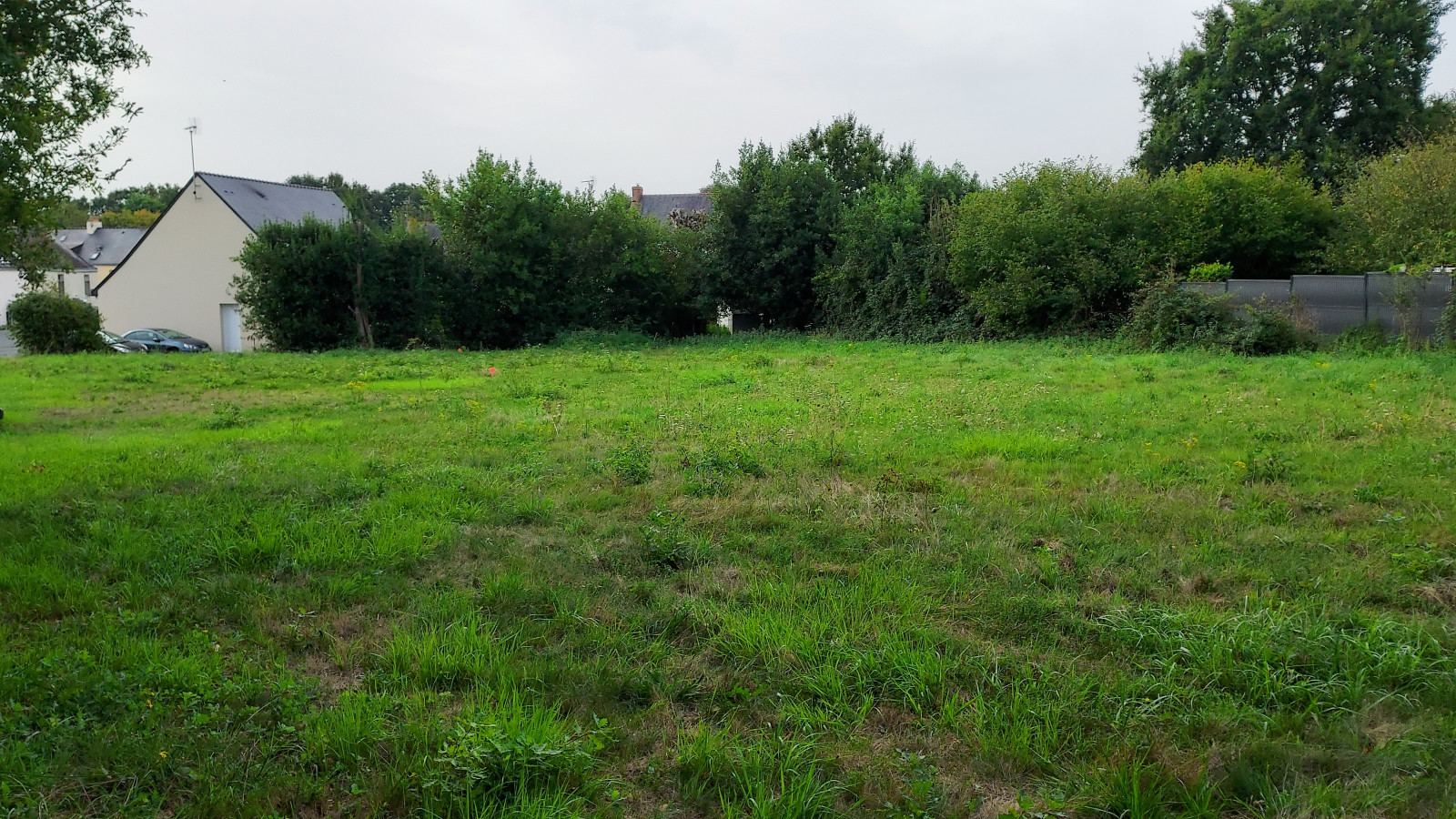 Terrain constructible de 1300m2 à Pontchâteau