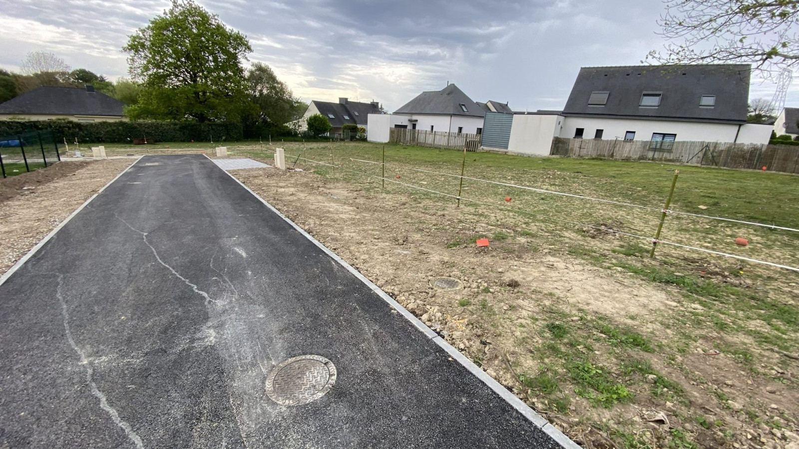 Terrain constructible de 385m2 à Pluvigner