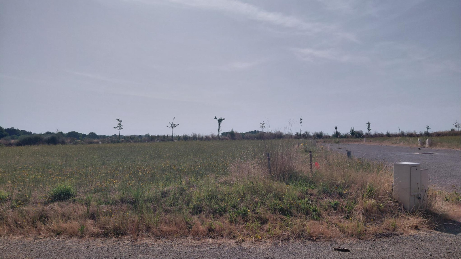 Terrain constructible de 340m2 à Pleugueneuc