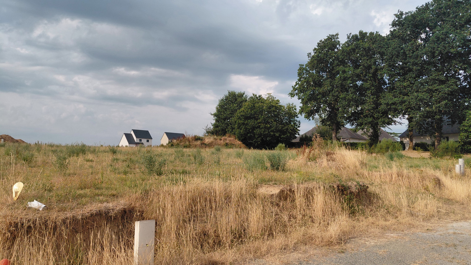 Terrain constructible de 556m2 à Le Petit-Fougeray