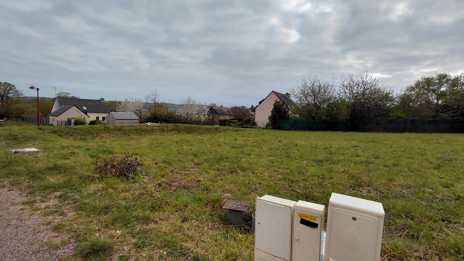 Terrain constructible de 309m2 à Chantepie