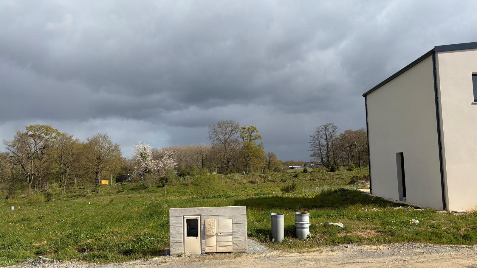 Terrain constructible de 514m2 à Saint-Marc-le-Blanc
