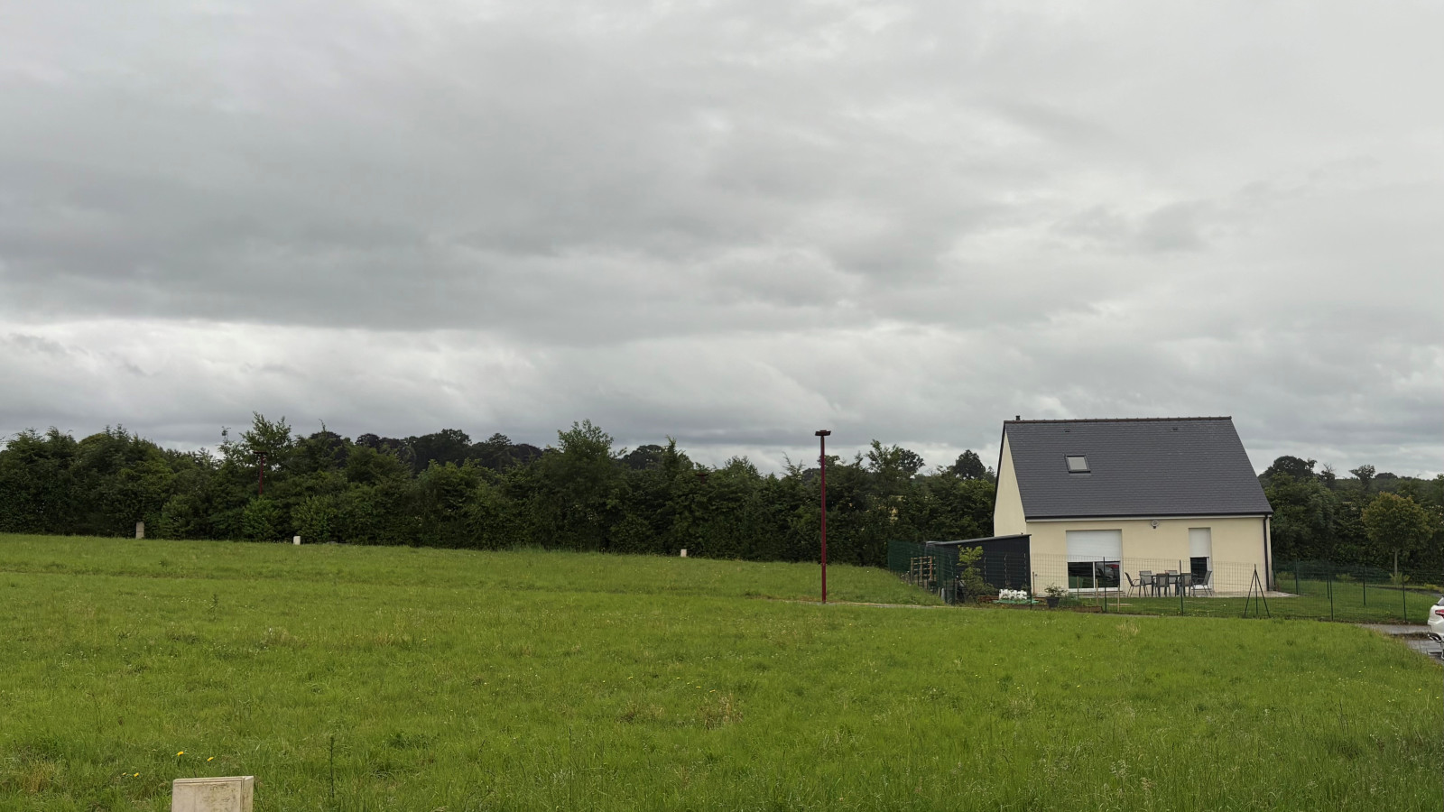 Terrain constructible de 321m2 à Louvigné-du-Désert