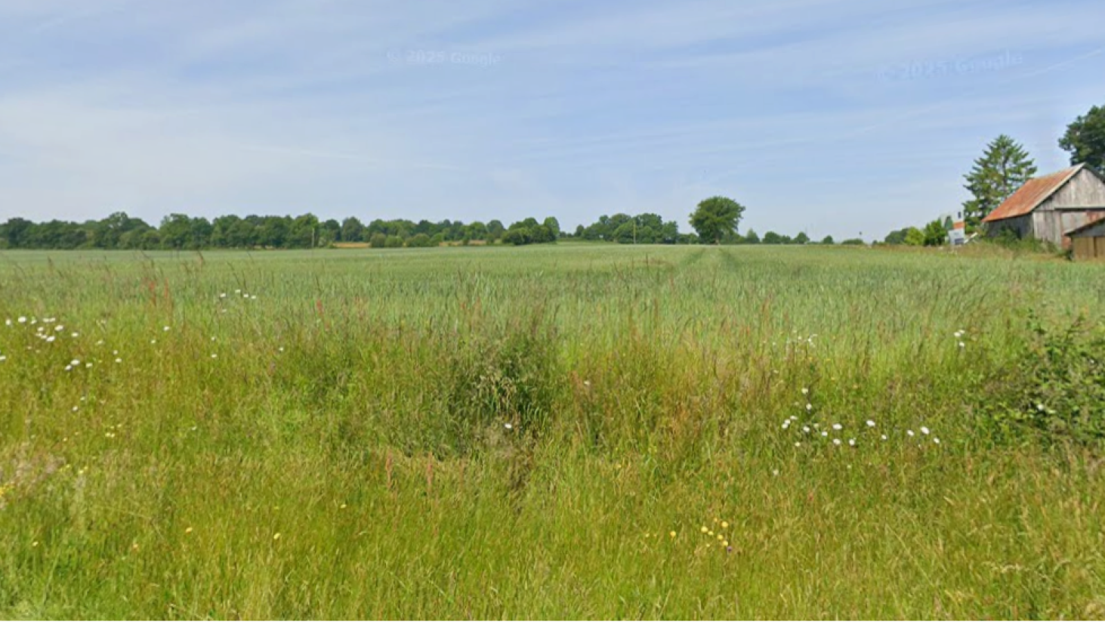 Terrain constructible de 349m2 à Dol-de-Bretagne