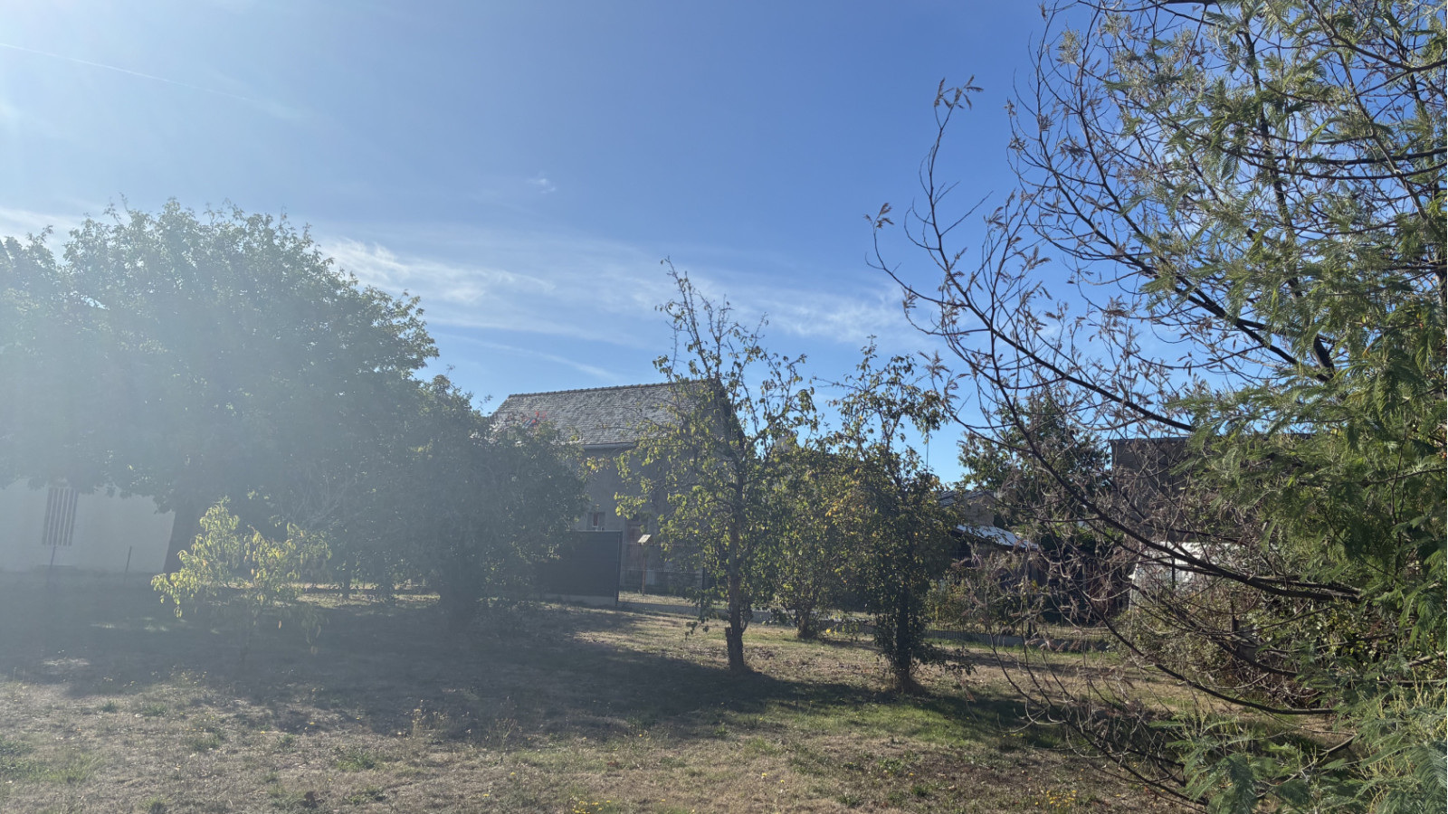 Terrain constructible de 550m2 à Sainte-Reine-de-Bretagne