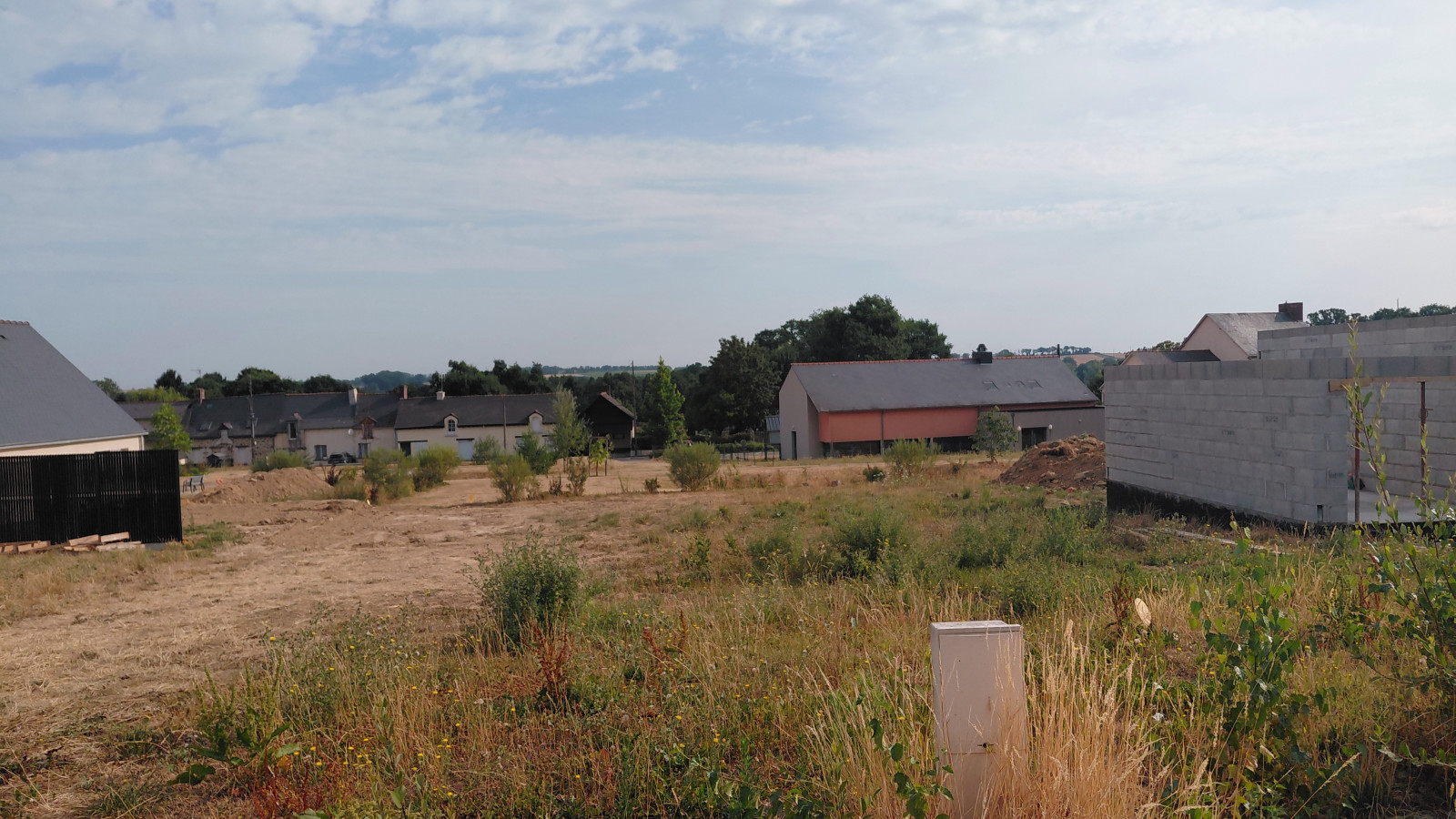 Terrain constructible de 366m2 à Pacé