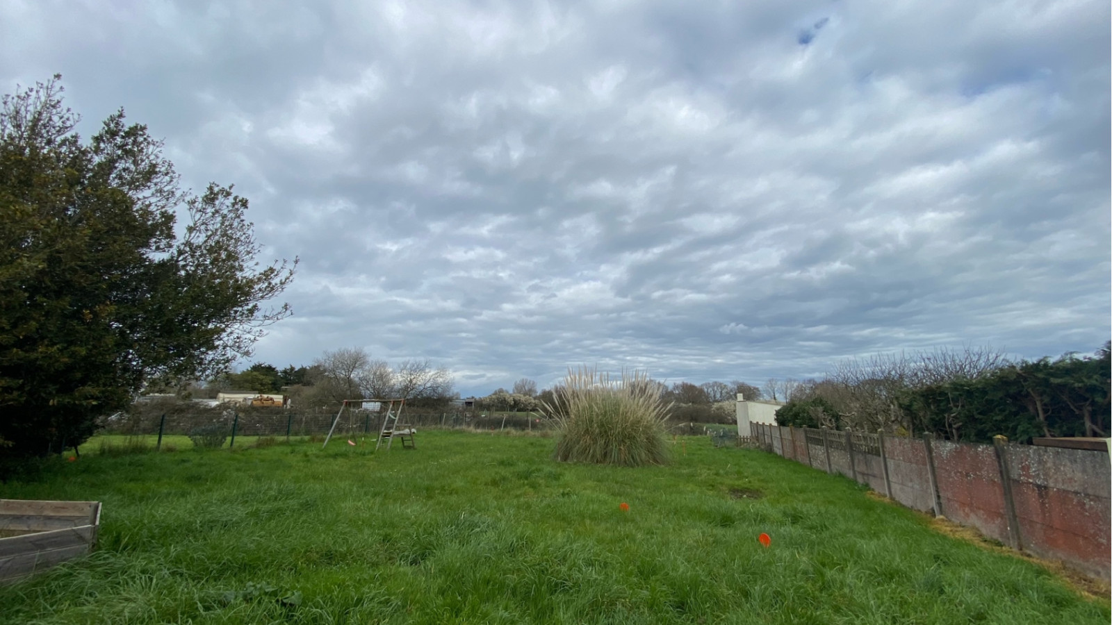 Terrain constructible de 791m2 à Sainte-Anne-sur-Brivet